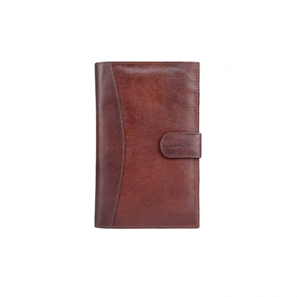 LEATHER PASSPORT HOLDER 009